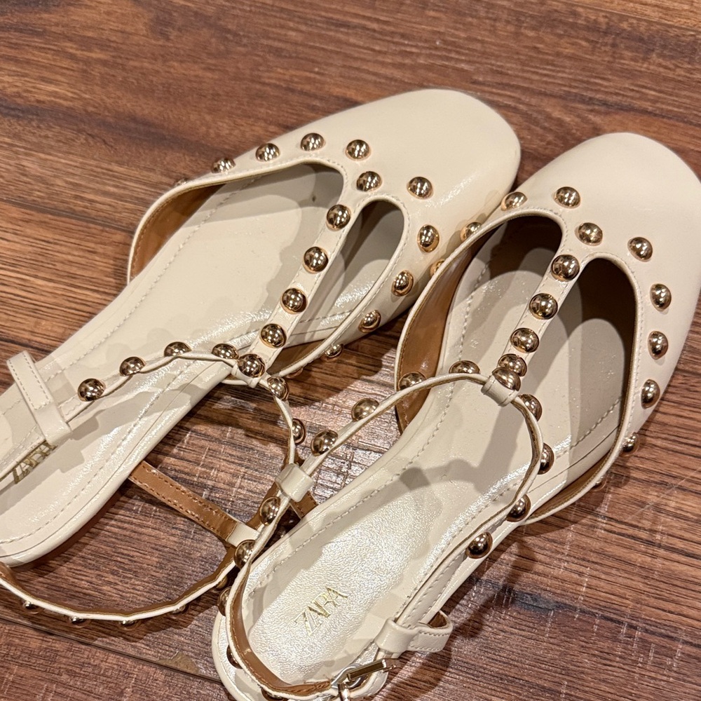 Zara Beige Flats with Metallic Accents